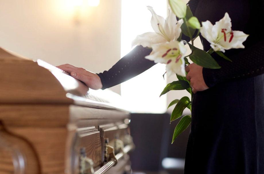 comment s'habiller à un enterrement ?
