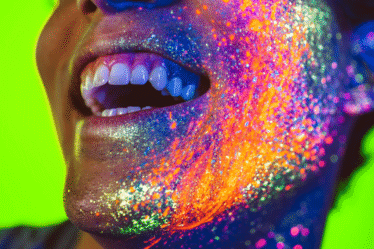 soirée fluo comment s'habiller