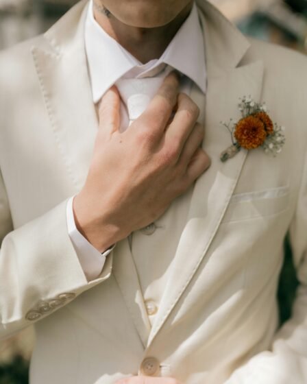 costume en lin beige léger homme